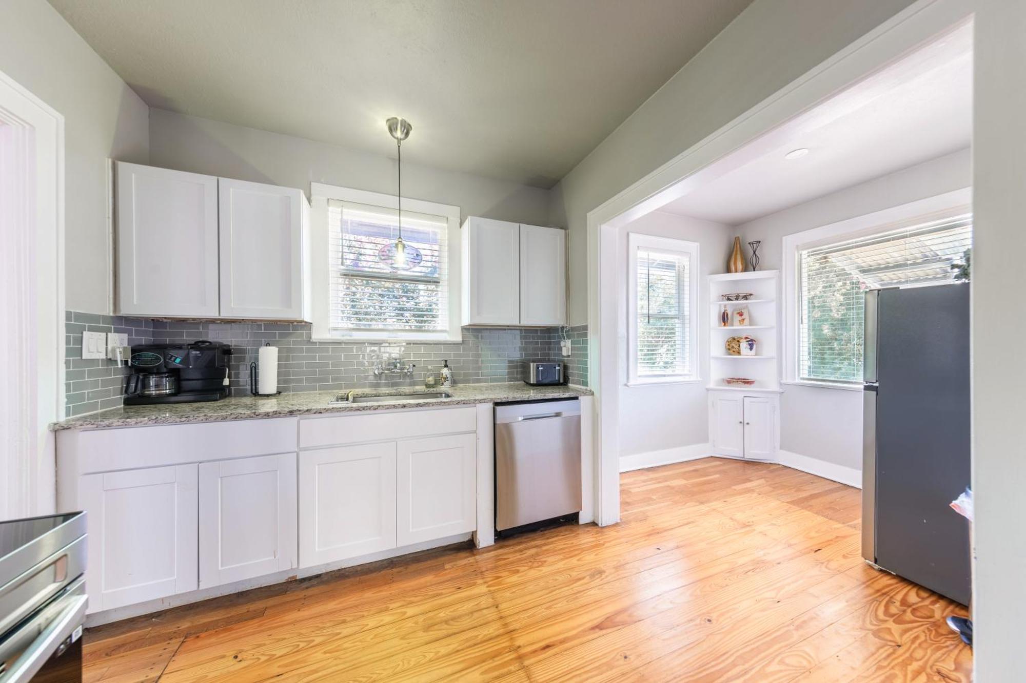Luxurious 3 Bedroom Near Downtown And Convention Center サンアントニオ エクステリア 写真